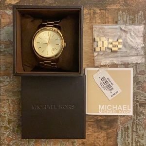 MICHAEL KORS Gold Watch